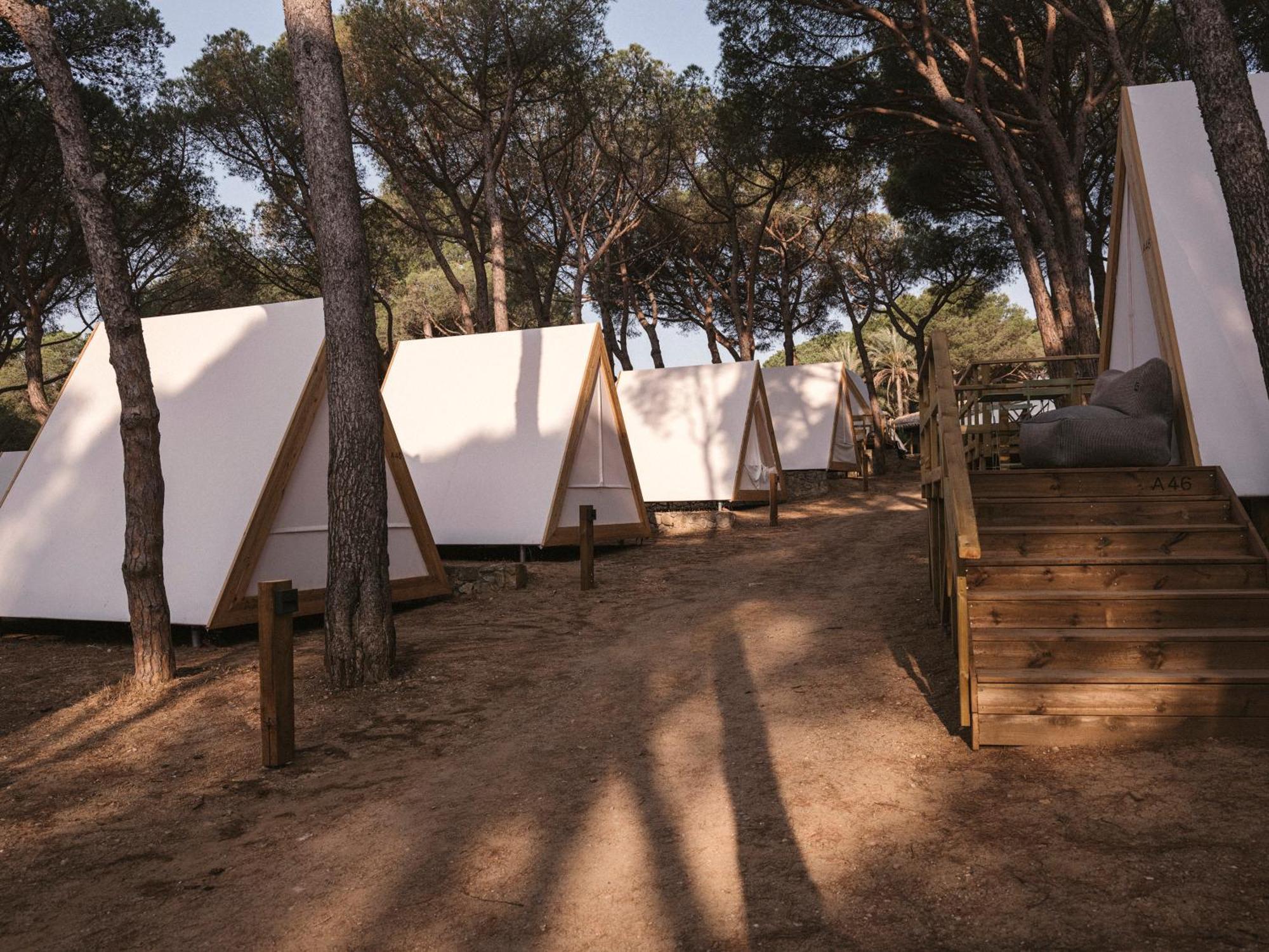 Wecamp Cala Montgo Hotel L' Escala Bagian luar foto