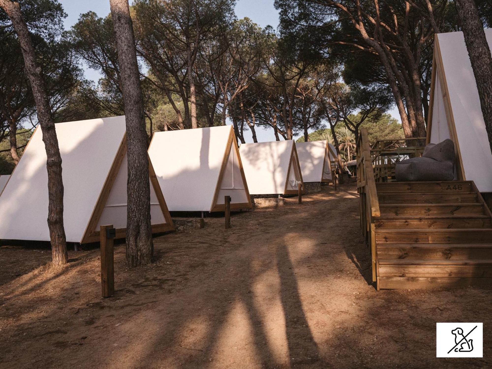 Wecamp Cala Montgo Hotel L' Escala Bagian luar foto